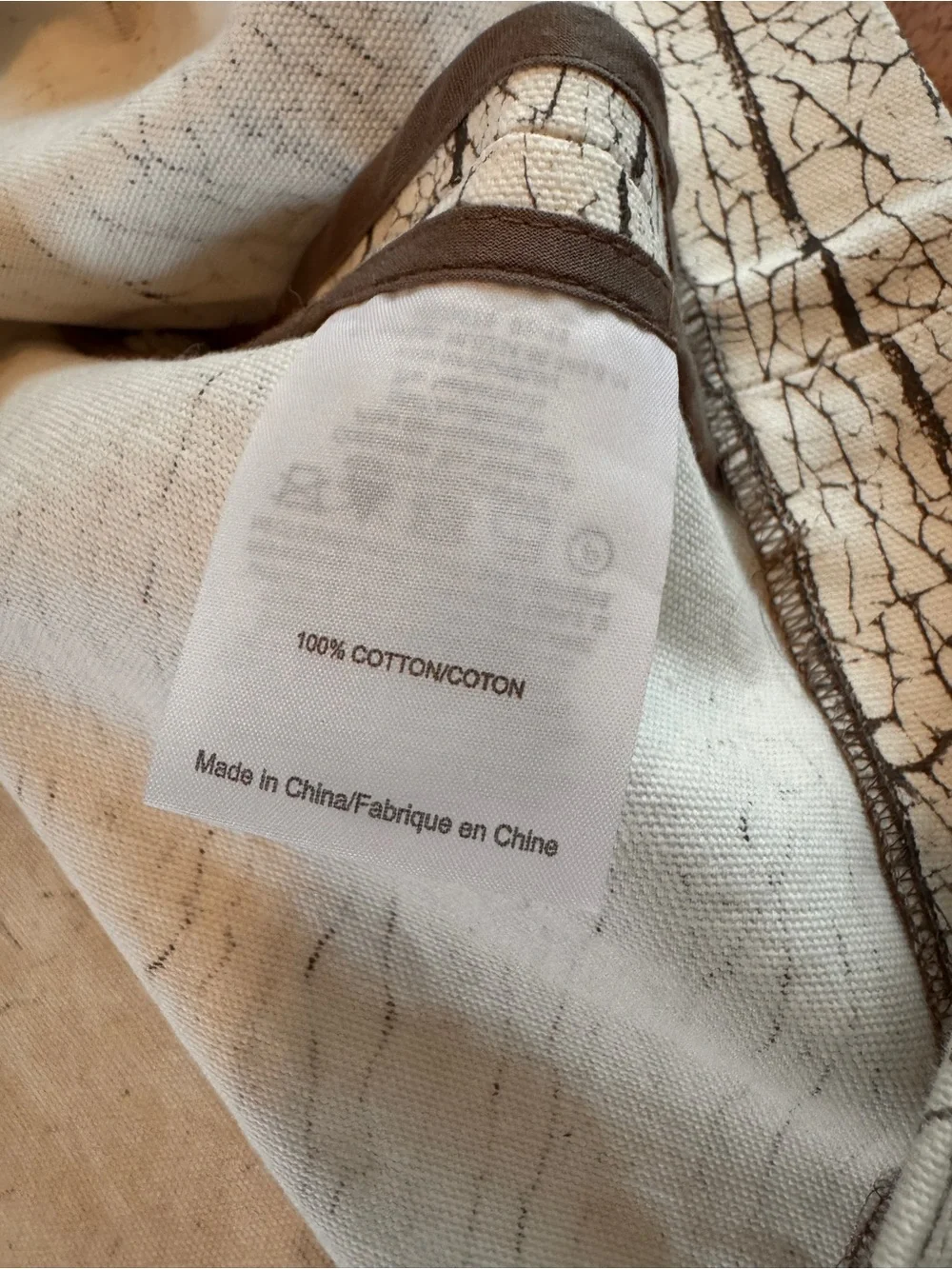 Tory Burch Cotton Crackled Stripe Top with Notched V Neckline Like New Sz 6